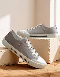 casual shoes.jpg (1)